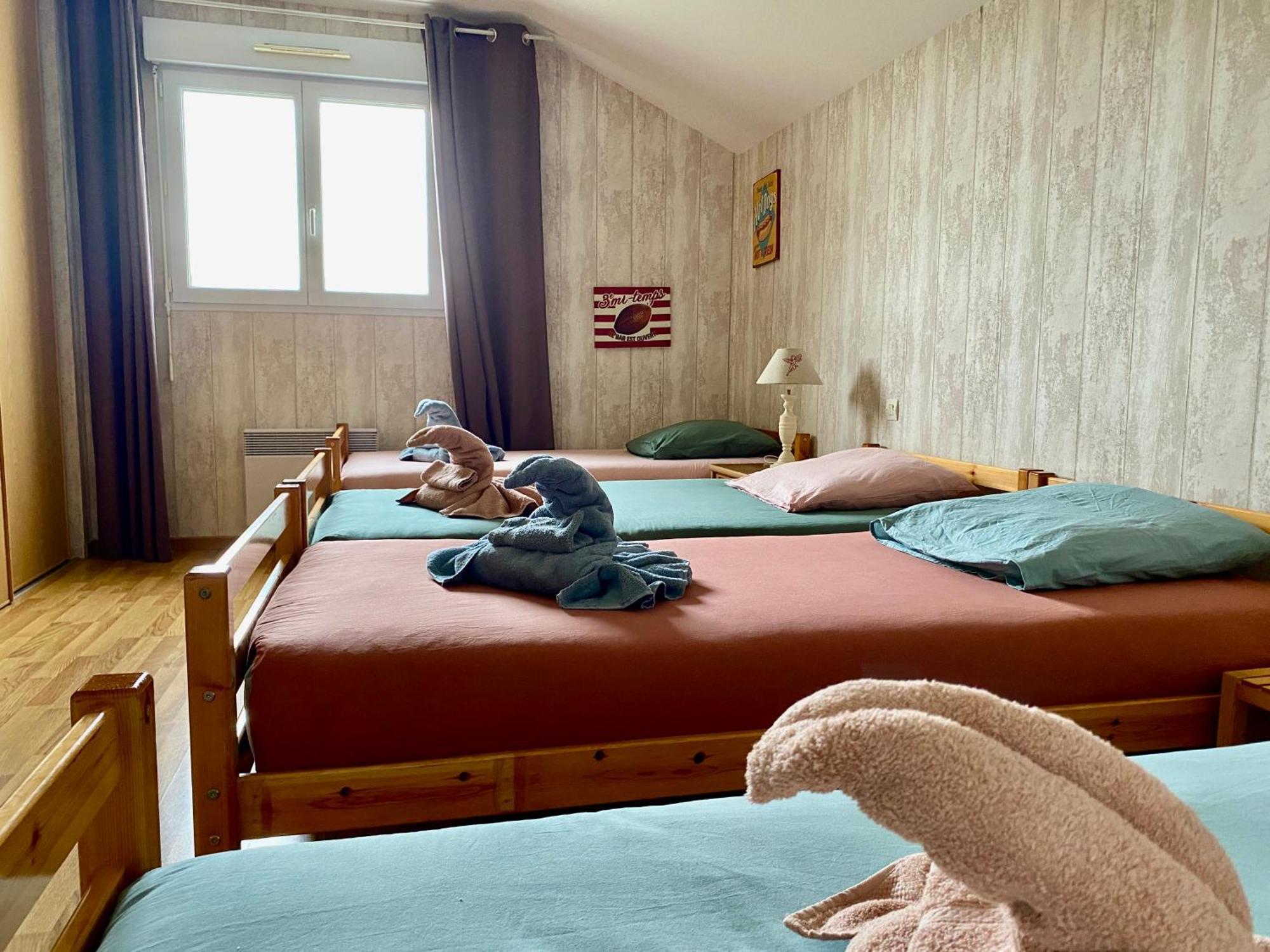 Chez Lucie Et Compagnie Pavillon Familial Avec Beau Jardin Holiday home *